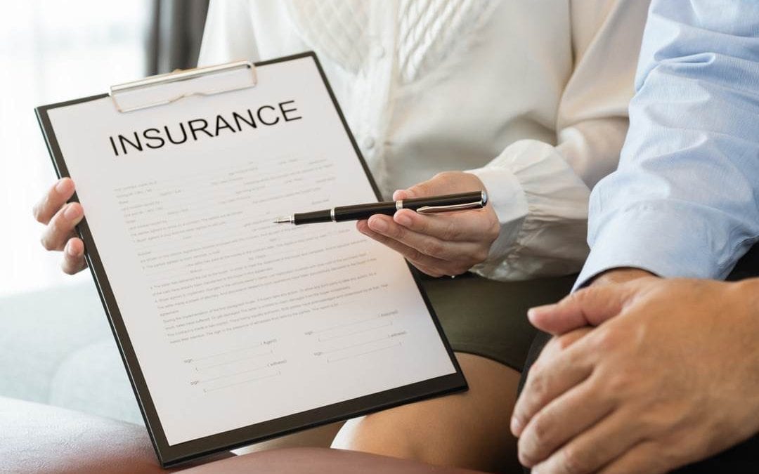 why-you-should-never-negotiate-an-insurance-settlement-yourself